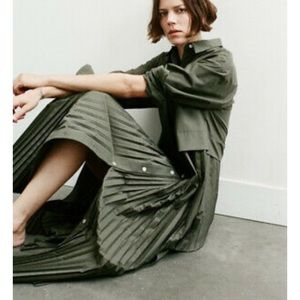 Pleated Midi Dress Zara